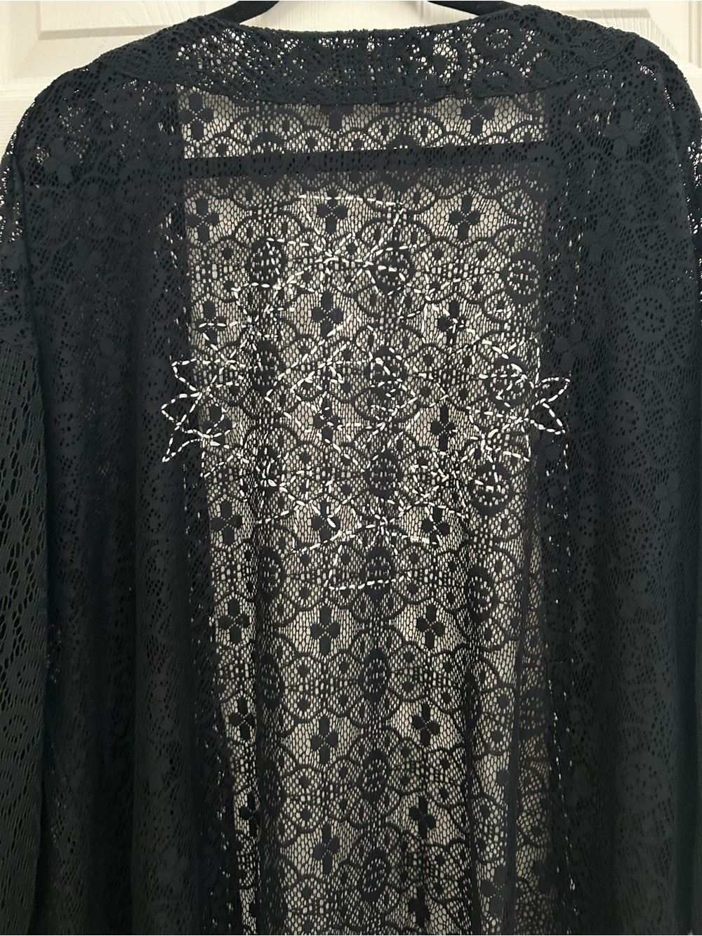 Subtle Luxury Black Lace Open Kimono Beach Cover Up - Picture 5 of 7